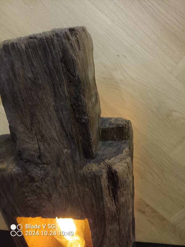 L6 - staande lamp met hout - niek handgemaakt - rotinka parket