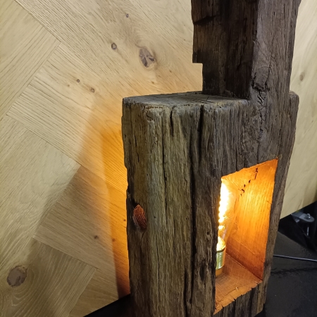 L6 - Staande lamp met hout - uniek handgemaakt - rotinka parket